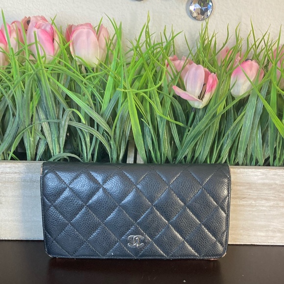 Chanel authentic quilted black leather caviar wallet multiple pockets - Picture 14 of 16